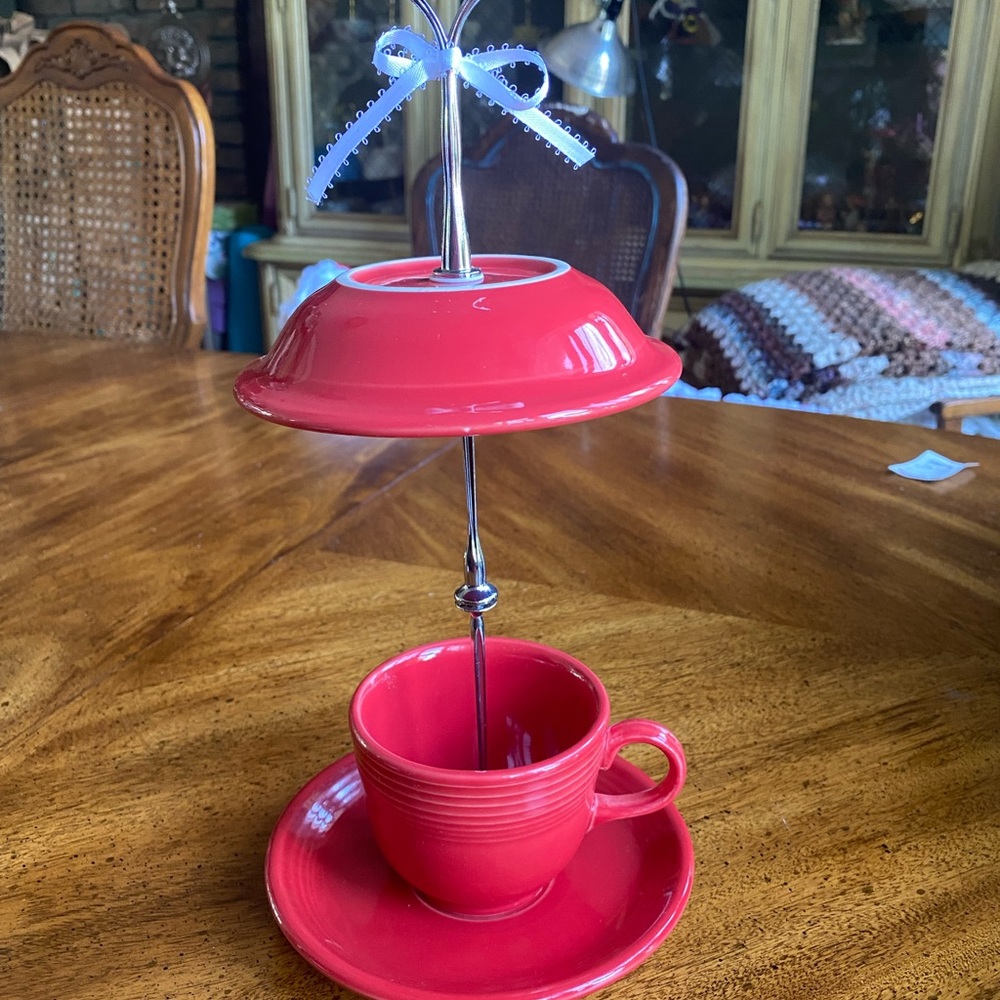 Fiestaware Teacup Red Bird Feeder - Picture 12 of 12